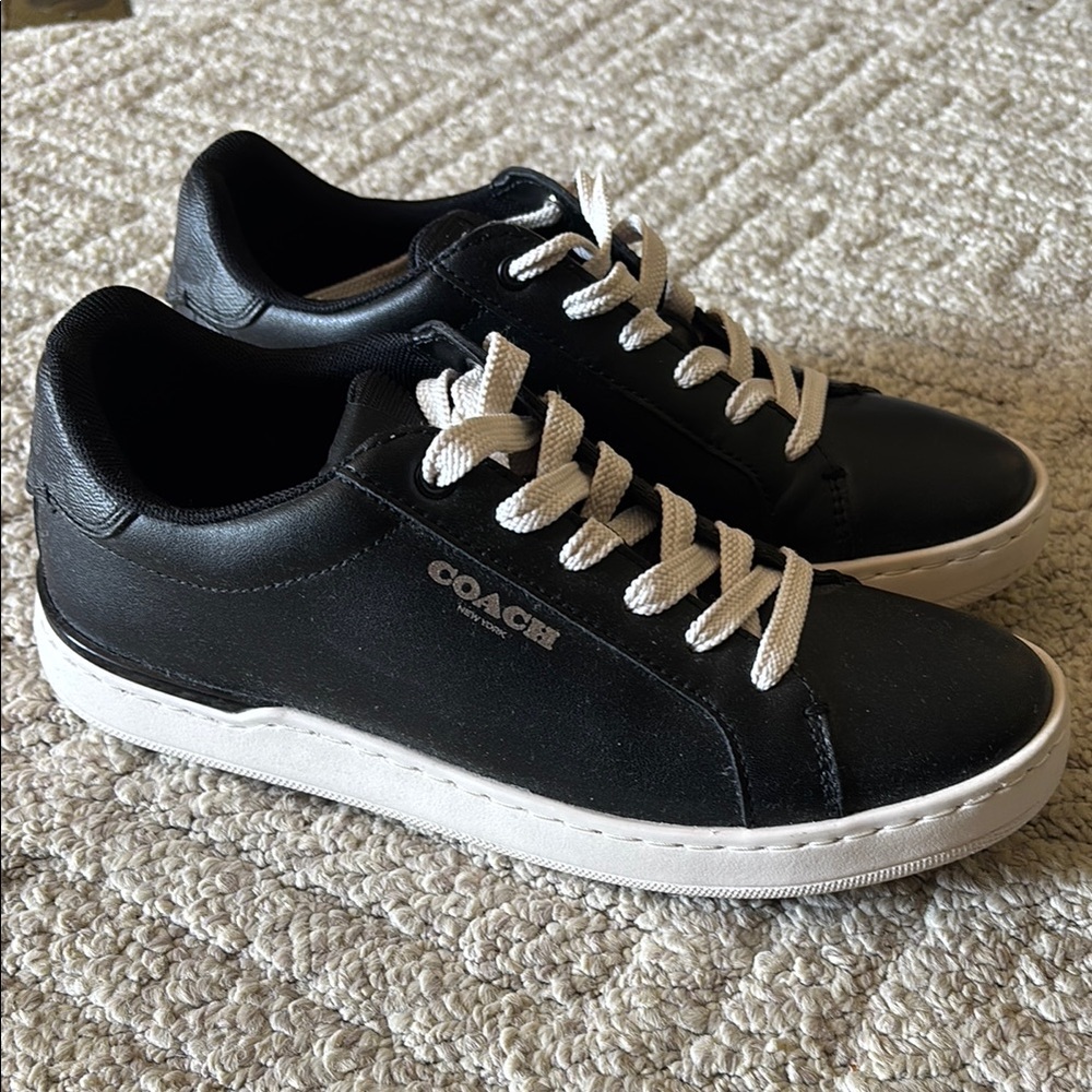 Coach Black and White Sneakers Classic Design